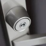 玄関扉 鍵交換 格安費用で即日交換 全メーカー対応